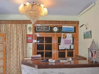 Radha Continental Hotel Нейнитал Екстериор снимка
